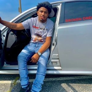 Meet your Posher, Eriq